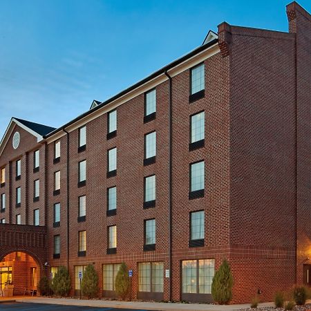 Holiday Inn Express Harrisburg East By Ihg Exterior foto