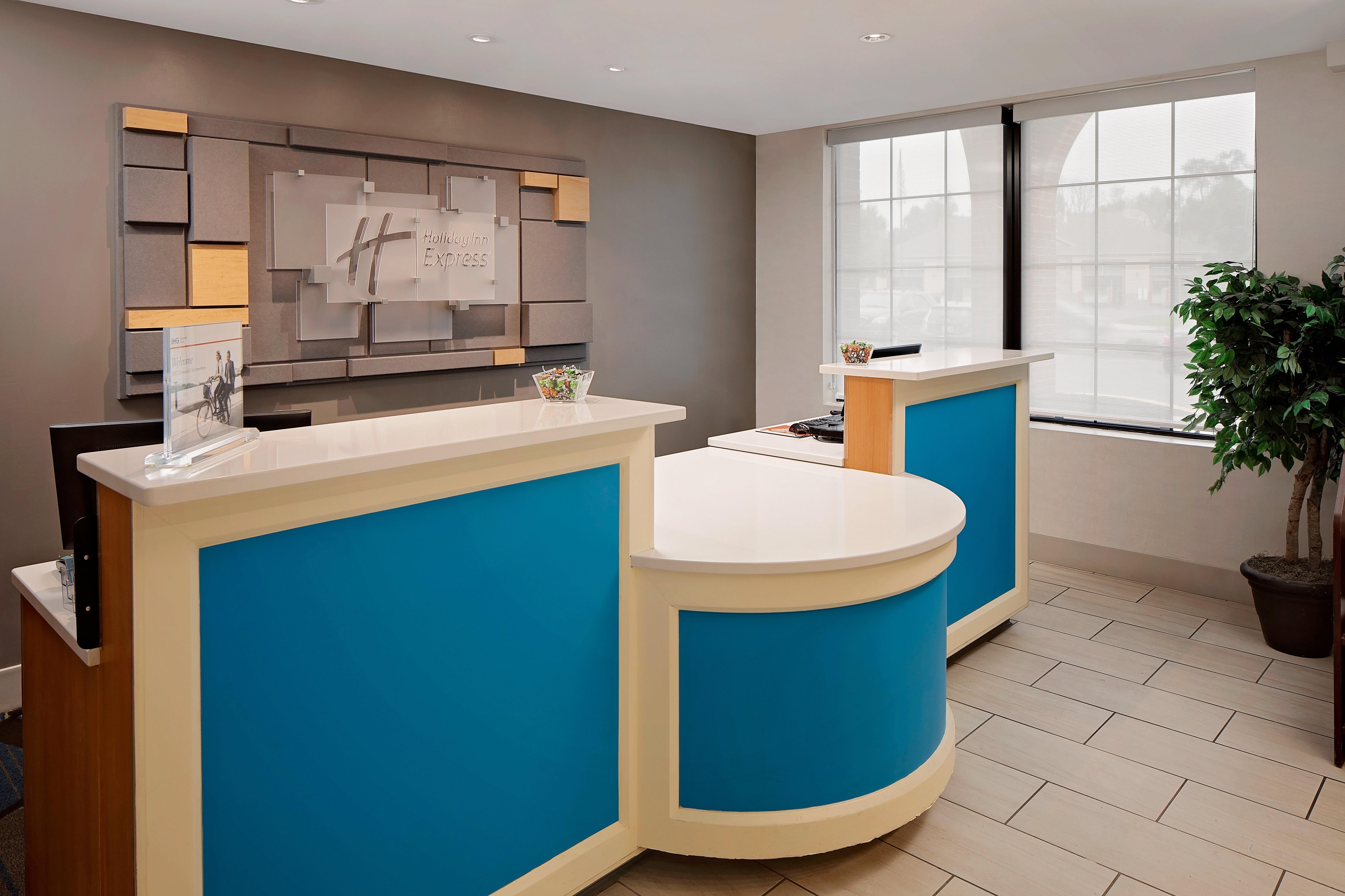 Holiday Inn Express Harrisburg East By Ihg Exterior foto