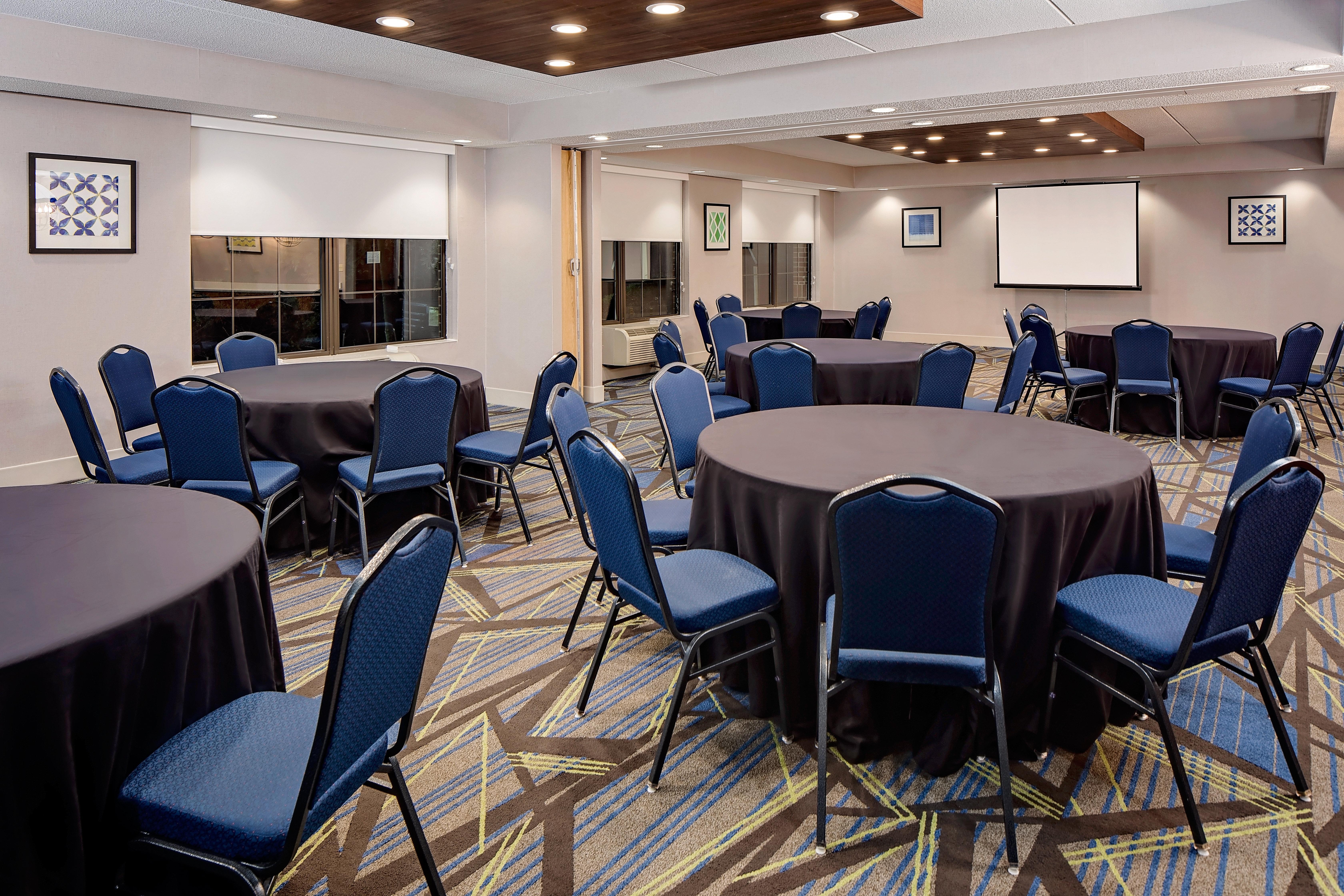 Holiday Inn Express Harrisburg East By Ihg Exterior foto